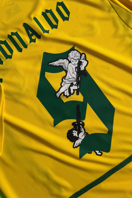 Maillot Retro Brazil 2002 – Ronaldo R9 (Édition Collector)