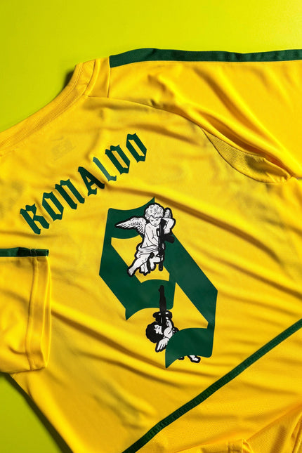 Maillot Retro Brazil 2002 – Ronaldo R9 (Édition Collector)