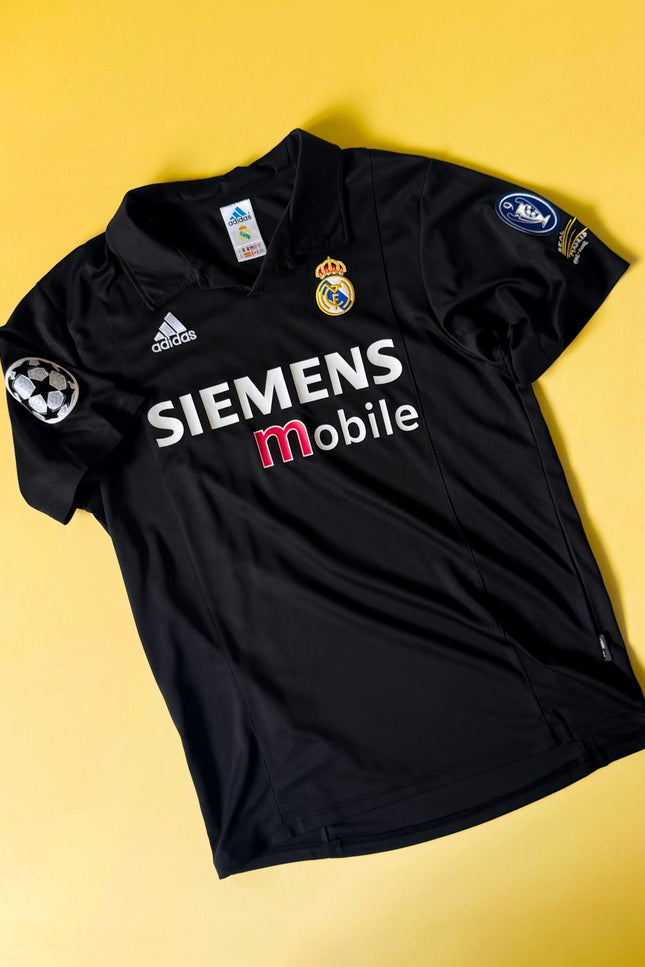 REAL MADRID 2002/03 – ZINEDINE ZIDANE #5 “STELLAR RETRO EDITION”