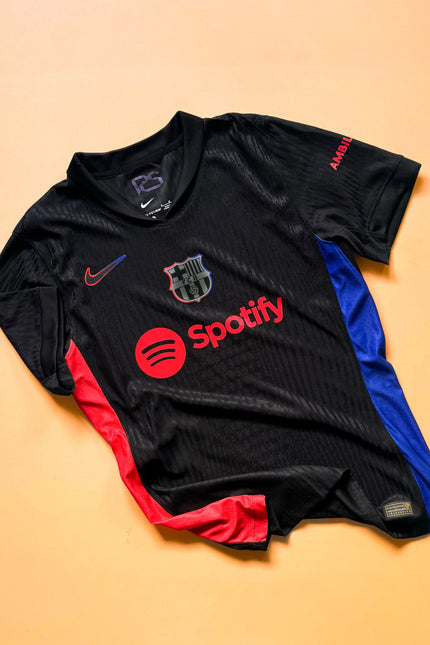 FC BARCELONA “DRAGON” – LAMINE YAMAL #19