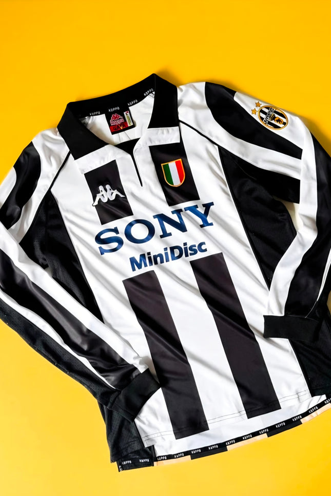JUVENTUS 1998 – RETRO LONG SLEEVE ZINEDINE ZIDANE #21