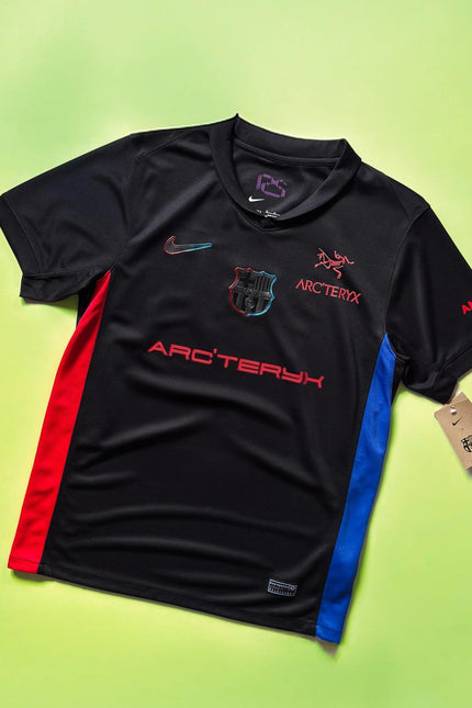 FC BARCELONA – ARC'TERYX x PORSCHE LOGO LIMITED EDITION